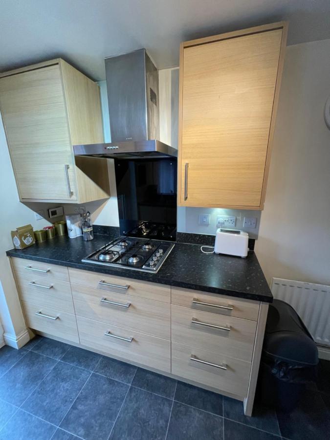 Holiday Home In Cardiff. Sleeps 6 Eksteriør bilde