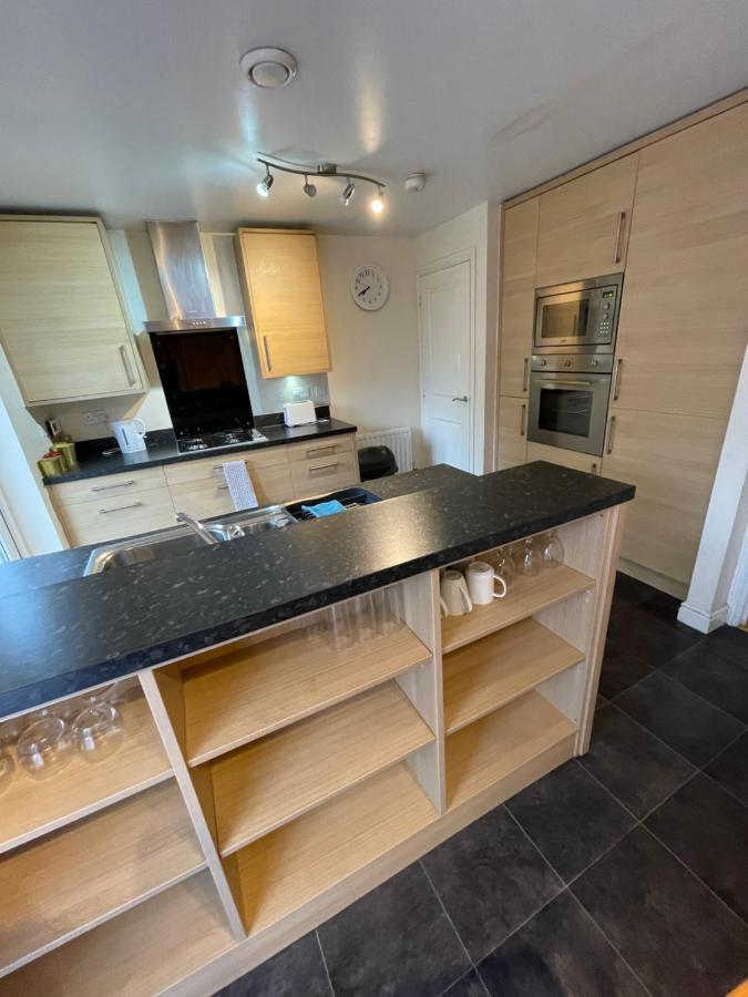 Holiday Home In Cardiff. Sleeps 6 Eksteriør bilde