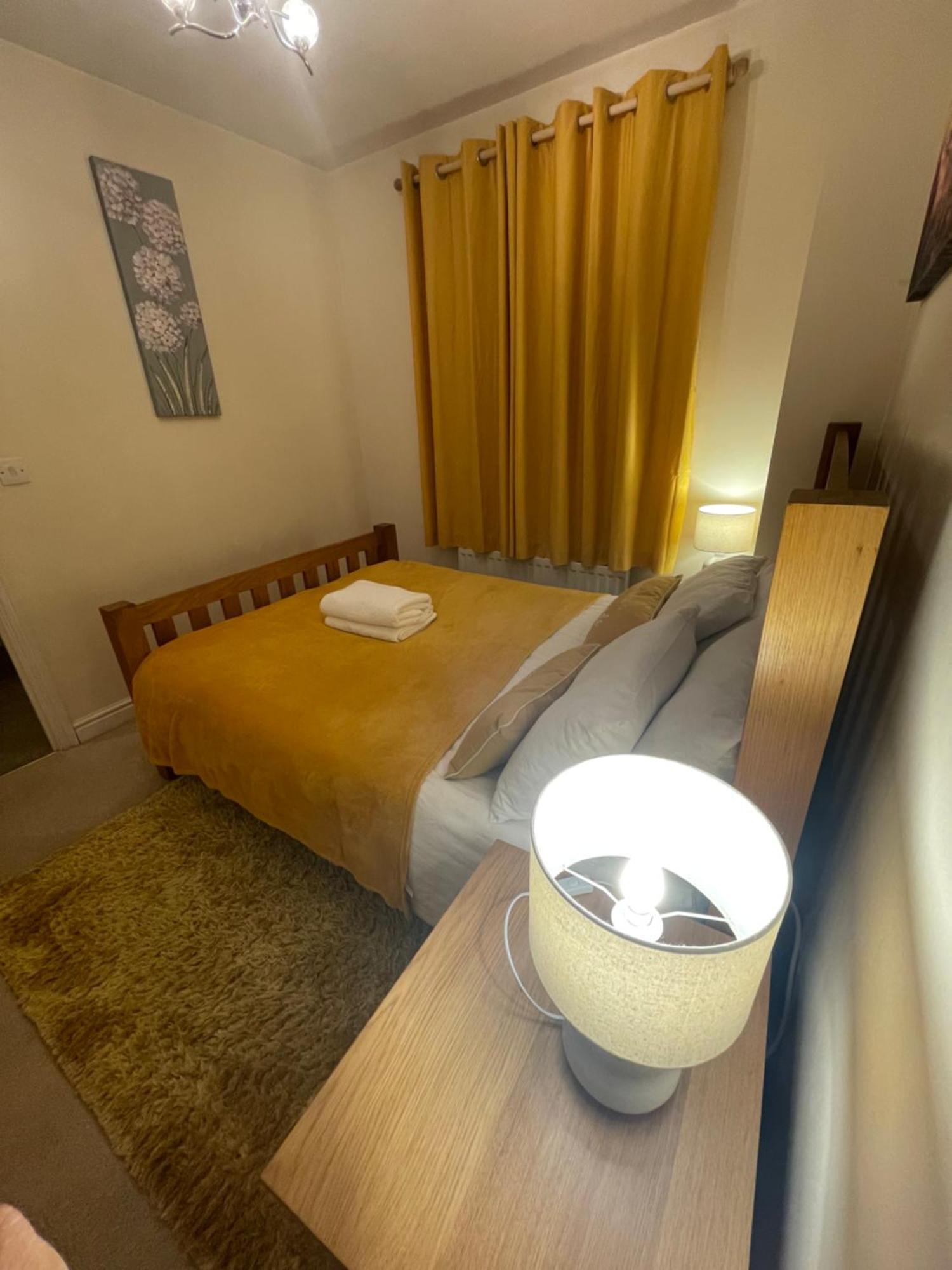 Holiday Home In Cardiff. Sleeps 6 Eksteriør bilde