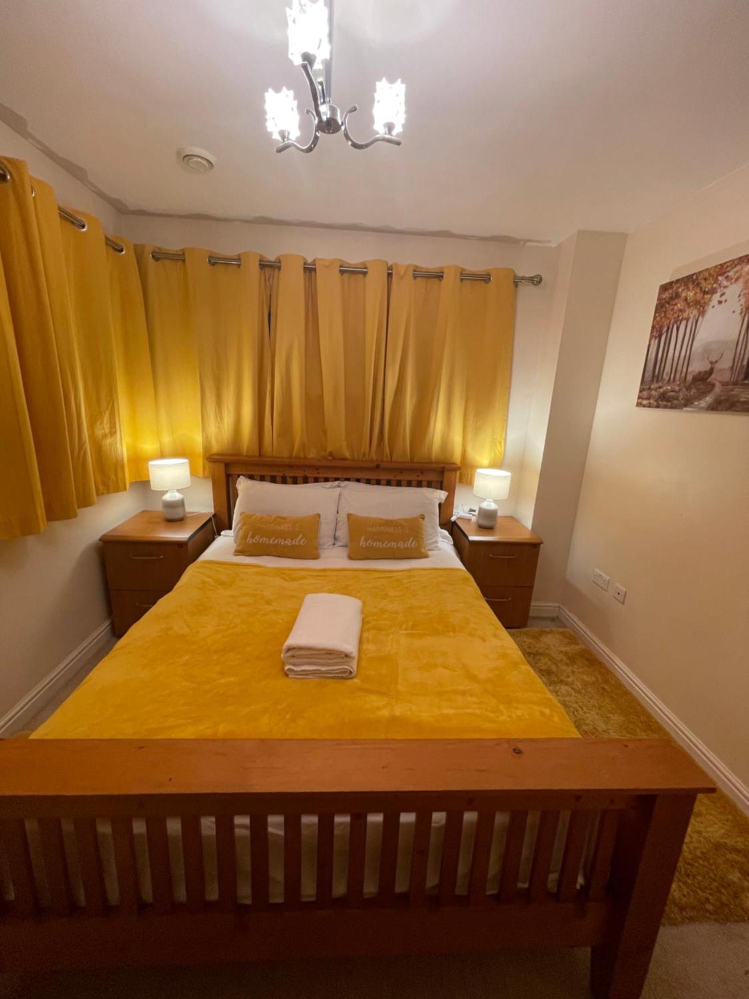 Holiday Home In Cardiff. Sleeps 6 Eksteriør bilde