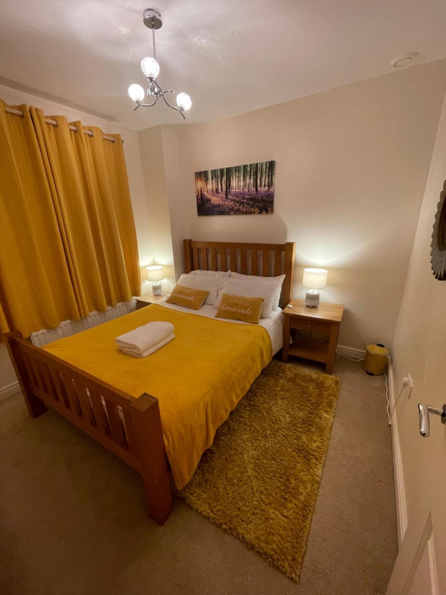 Holiday Home In Cardiff. Sleeps 6 Eksteriør bilde