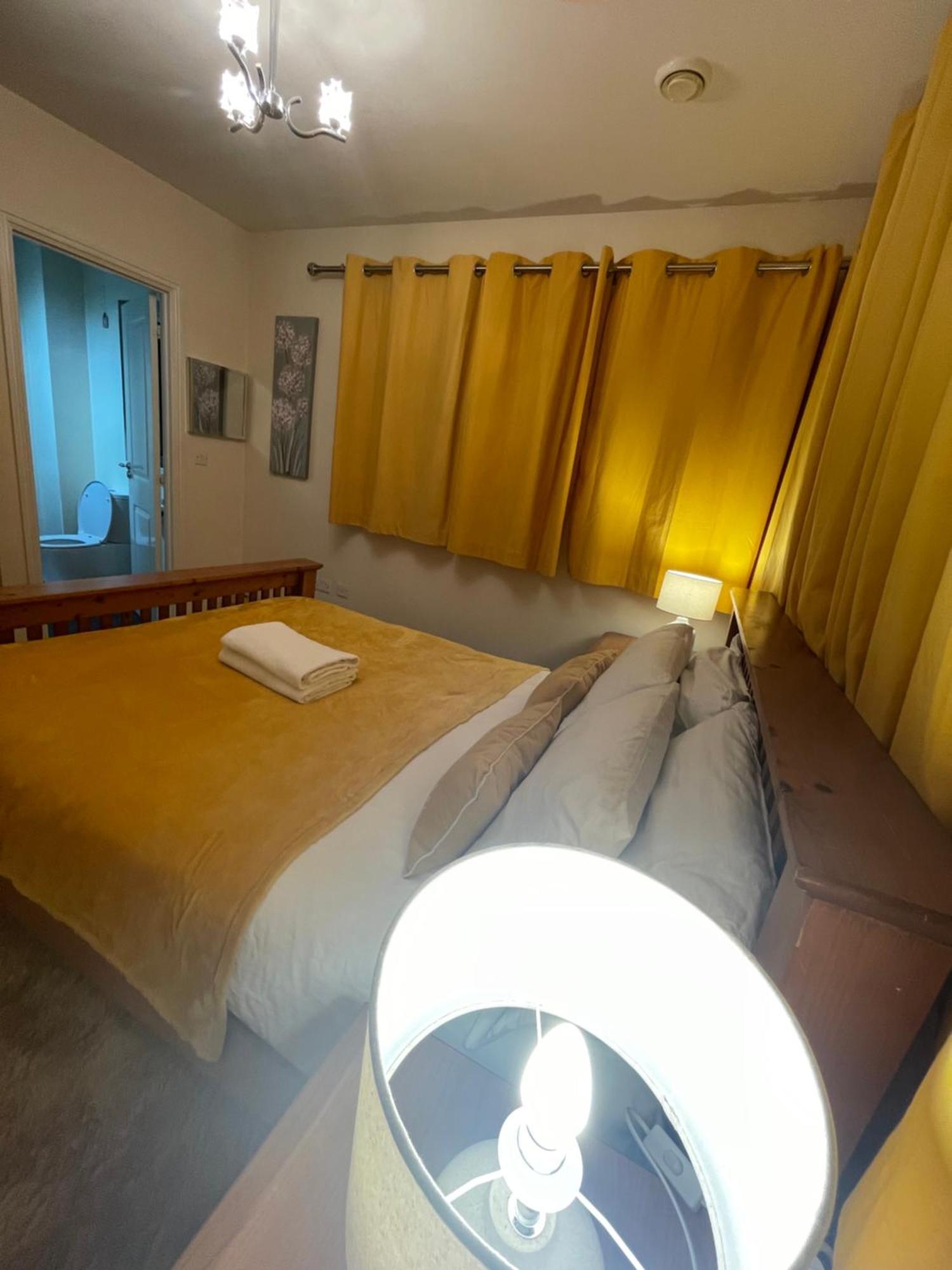 Holiday Home In Cardiff. Sleeps 6 Eksteriør bilde