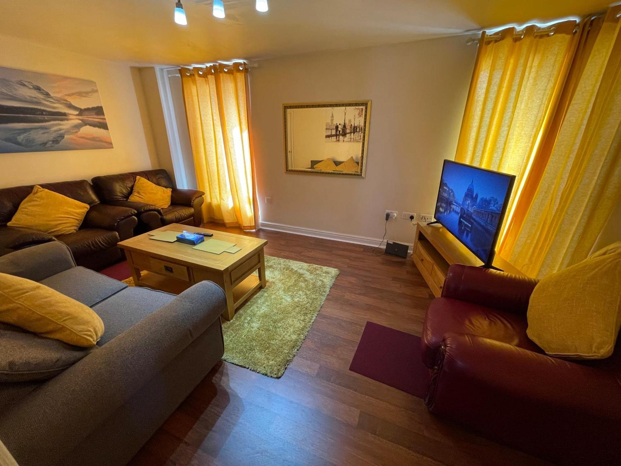 Holiday Home In Cardiff. Sleeps 6 Eksteriør bilde